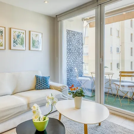 Hanami Plaza Abc 아파트 에스테포나