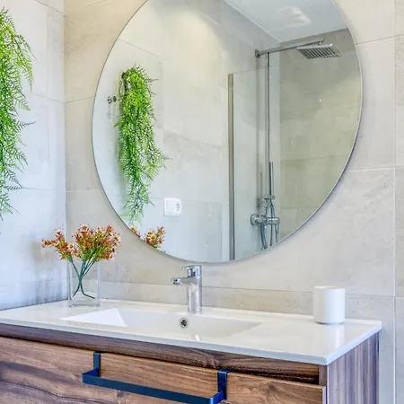 Hanami Plaza Abc * Estepona