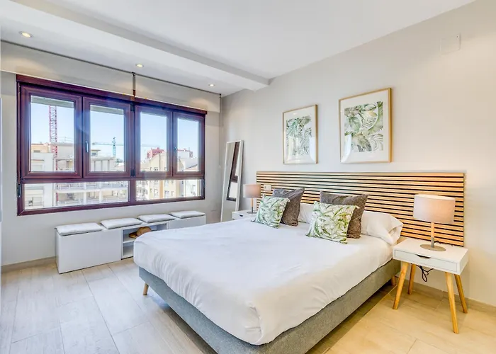 Hanami Plaza Abc * Estepona